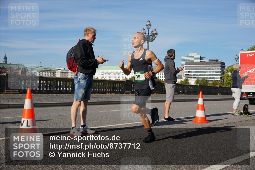 07.09.2025 - BARMER Alsterlauf Yannick Fuchs http://msf.ph/oto/8737712 07.09.2025 09:24:00 Laufen 10 meine-sportfotos.de