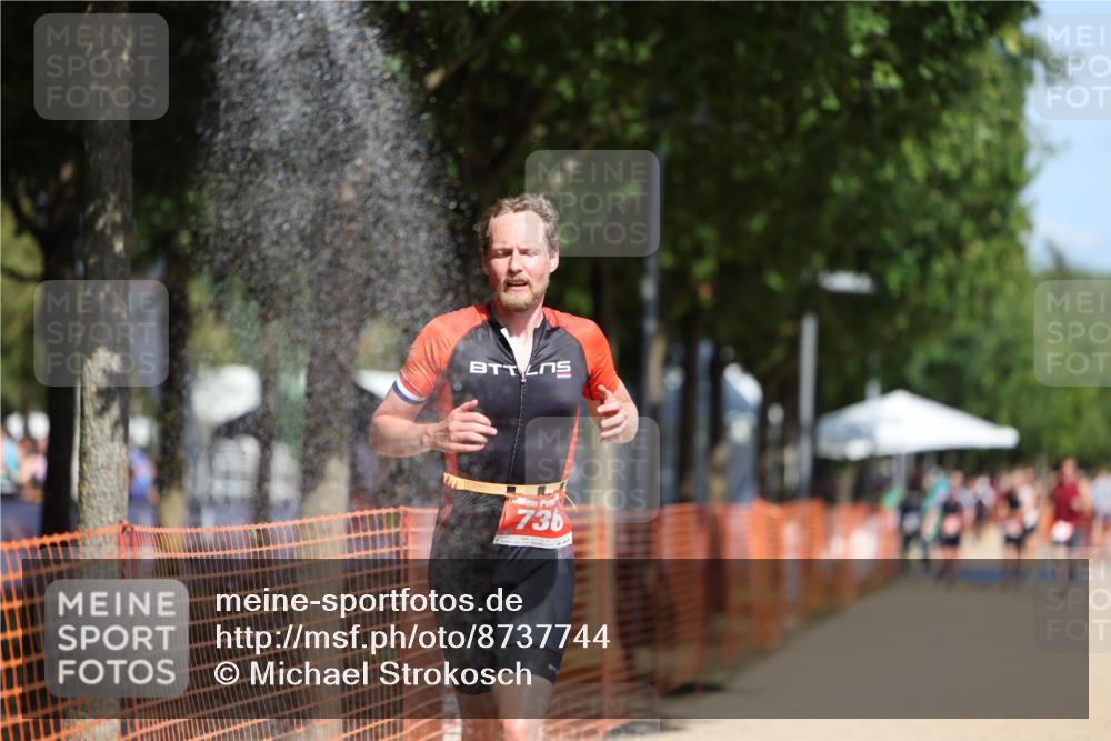 07.09.2025 - 19. Norderstedt Triathlon Michael Strokosch http://msf.ph/oto/8737744 07.09.2025 12:28:40 Laufen 278, 736 meine-sportfotos.de