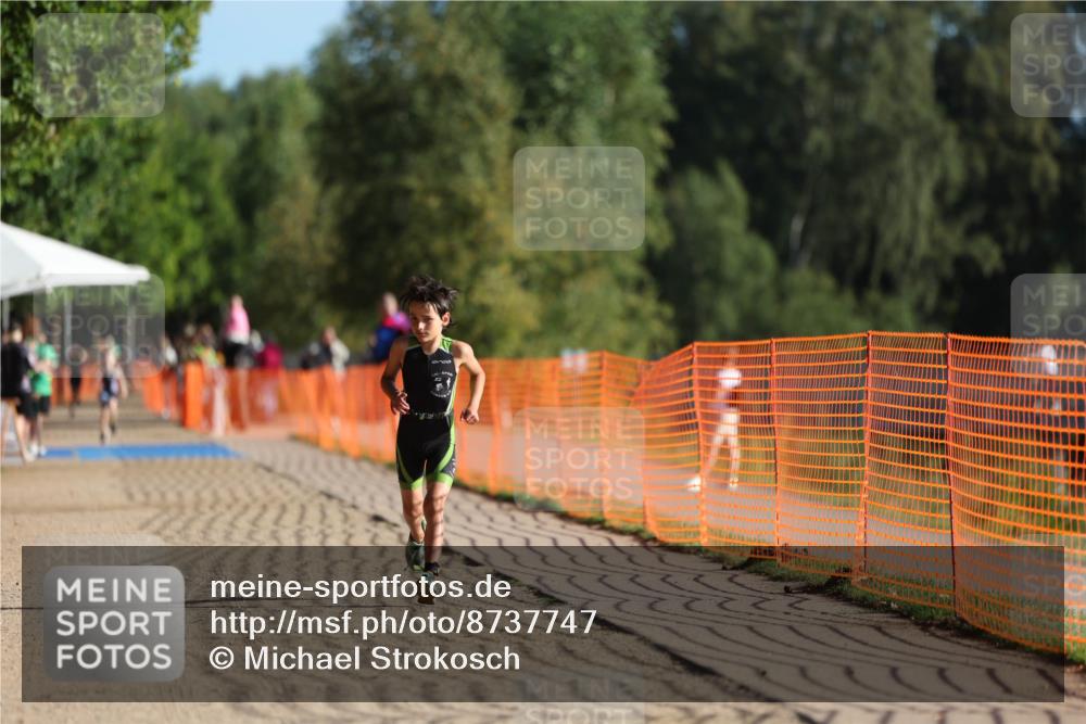 07.09.2025 - 19. Norderstedt Triathlon Michael Strokosch http://msf.ph/oto/8737747 07.09.2025 09:11:56 Laufen 44 meine-sportfotos.de