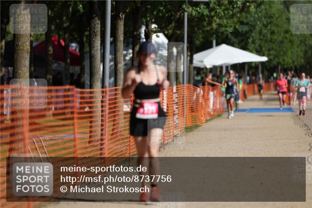07.09.2025 - 19. Norderstedt Triathlon Michael Strokosch http://msf.ph/oto/8737756 07.09.2025 10:54:08 Laufen 118, 1131 meine-sportfotos.de