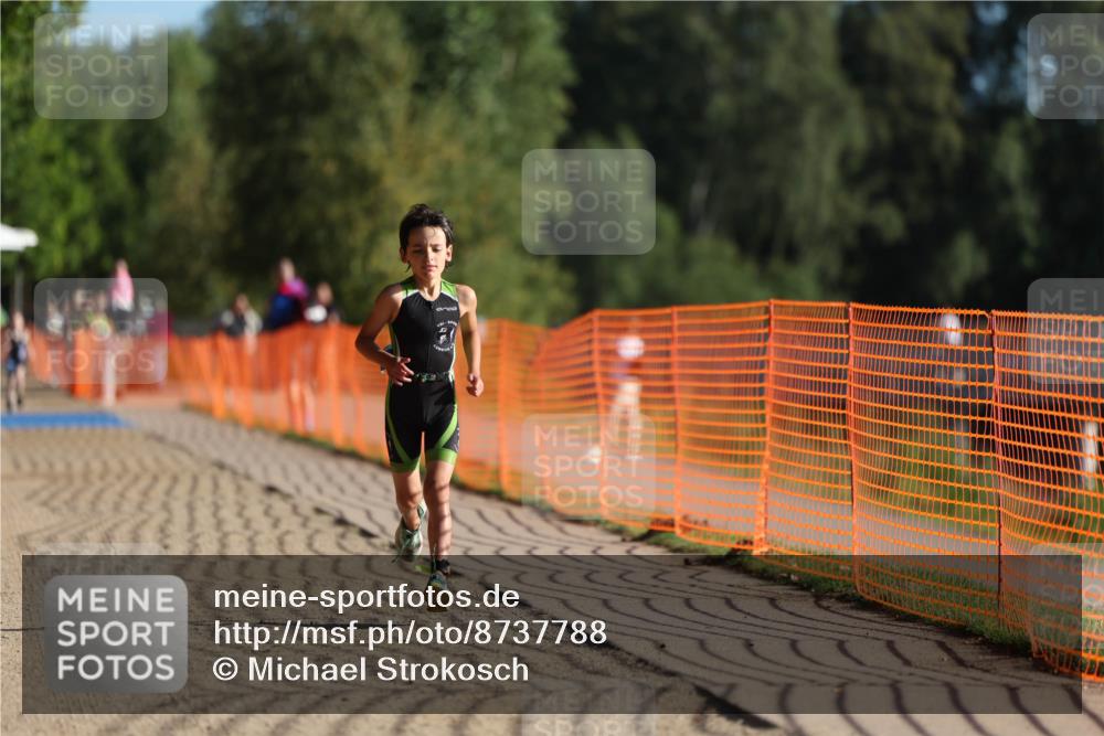 07.09.2025 - 19. Norderstedt Triathlon Michael Strokosch http://msf.ph/oto/8737788 07.09.2025 09:11:57 Laufen 44 meine-sportfotos.de