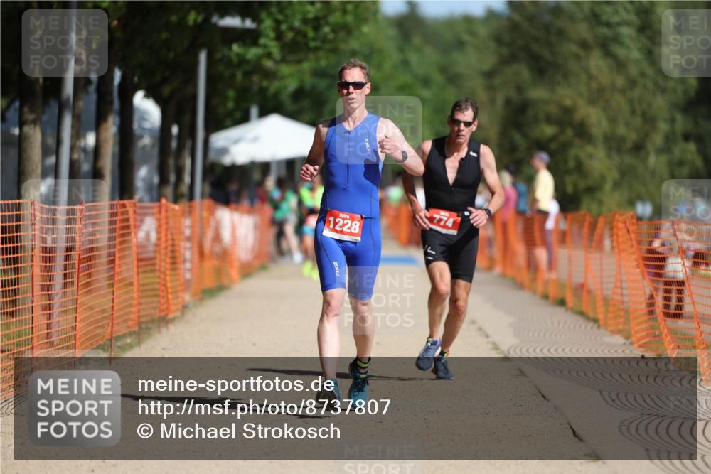07.09.2025 - 19. Norderstedt Triathlon Michael Strokosch http://msf.ph/oto/8737807 07.09.2025 11:49:32 Laufen 774, 1228 meine-sportfotos.de
