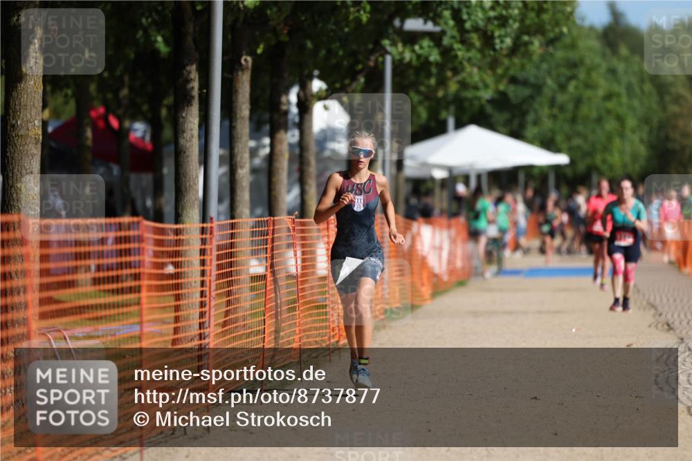 07.09.2025 - 19. Norderstedt Triathlon Michael Strokosch http://msf.ph/oto/8737877 07.09.2025 10:54:16 Laufen 657 meine-sportfotos.de