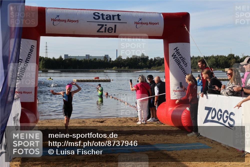 07.09.2025 - 19. Norderstedt Triathlon Luisa Fischer http://msf.ph/oto/8737946 07.09.2025 09:02:00 Schwimmen 1, 44, 50 meine-sportfotos.de
