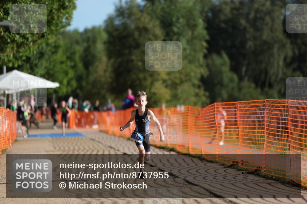 07.09.2025 - 19. Norderstedt Triathlon Michael Strokosch http://msf.ph/oto/8737955 07.09.2025 09:12:11 Laufen 12 meine-sportfotos.de