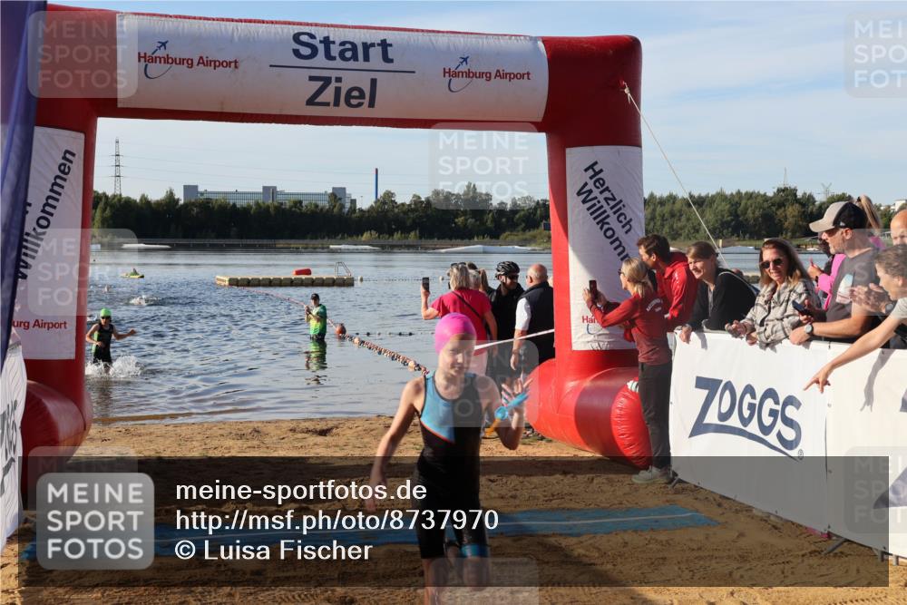 07.09.2025 - 19. Norderstedt Triathlon Luisa Fischer http://msf.ph/oto/8737970 07.09.2025 09:02:02 Schwimmen 1, 44, 46, 50 meine-sportfotos.de