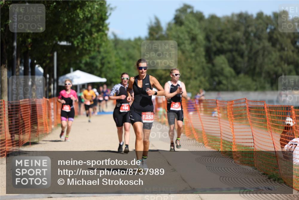 07.09.2025 - 19. Norderstedt Triathlon Michael Strokosch http://msf.ph/oto/8737989 07.09.2025 12:28:57 Laufen 155, 184, 267, 823, 1358 meine-sportfotos.de