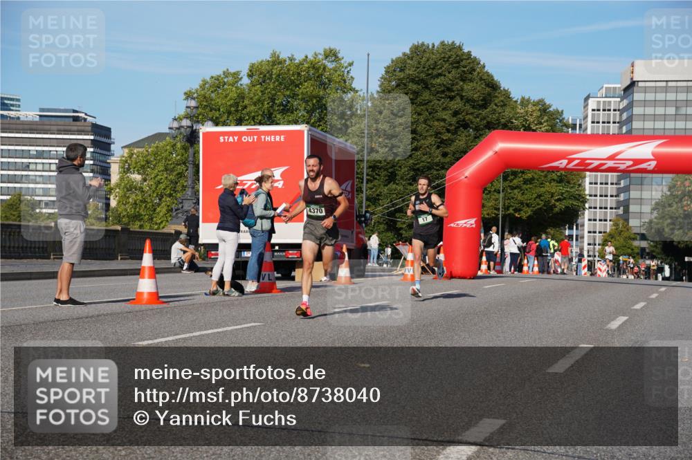 07.09.2025 - BARMER Alsterlauf Yannick Fuchs http://msf.ph/oto/8738040 07.09.2025 09:25:22 Laufen 1819, 4370, 17 meine-sportfotos.de