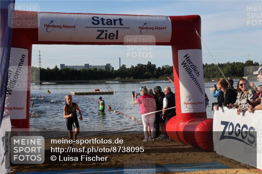 07.09.2025 - 19. Norderstedt Triathlon Luisa Fischer http://msf.ph/oto/8738095 07.09.2025 09:02:09 Schwimmen 1, 4, 44, 46, 50 meine-sportfotos.de