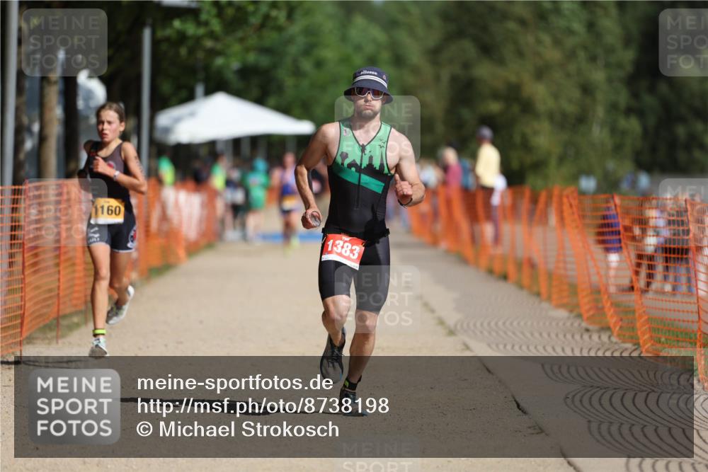 07.09.2025 - 19. Norderstedt Triathlon Michael Strokosch http://msf.ph/oto/8738198 07.09.2025 11:49:49 Laufen 770, 1160, 1184, 1383 meine-sportfotos.de