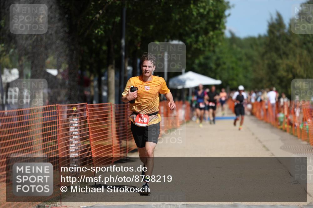 07.09.2025 - 19. Norderstedt Triathlon Michael Strokosch http://msf.ph/oto/8738219 07.09.2025 12:29:06 Laufen 149, 155, 184 meine-sportfotos.de