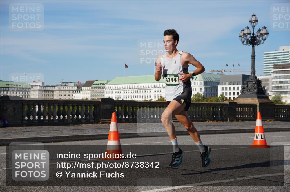 07.09.2025 - BARMER Alsterlauf Yannick Fuchs http://msf.ph/oto/8738342 07.09.2025 09:25:34 Laufen 6666, 4744 meine-sportfotos.de