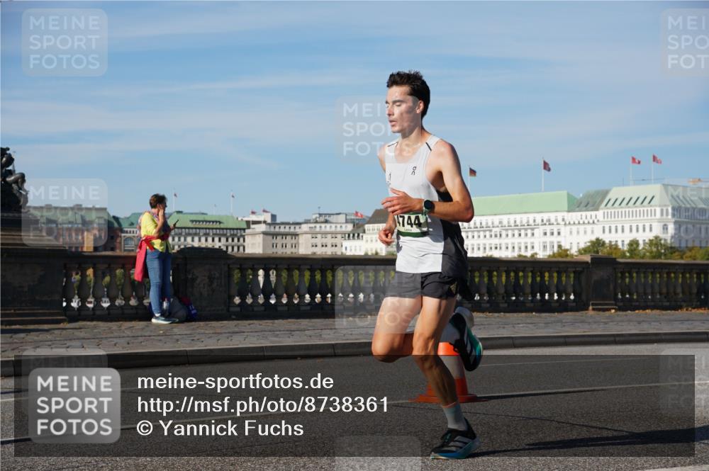 07.09.2025 - BARMER Alsterlauf Yannick Fuchs http://msf.ph/oto/8738361 07.09.2025 09:25:35 Laufen 1744 meine-sportfotos.de