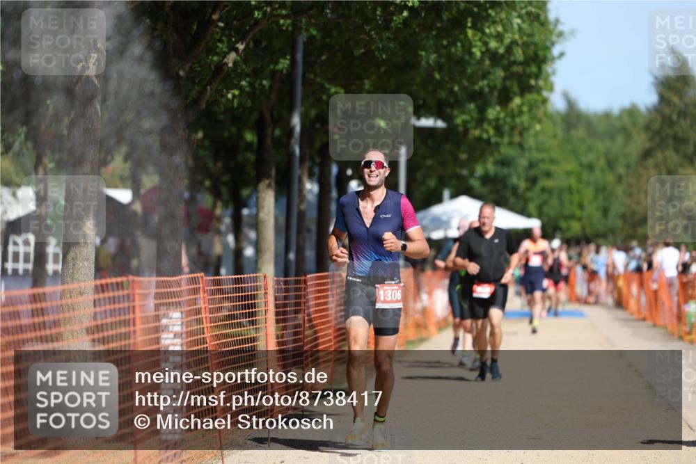07.09.2025 - 19. Norderstedt Triathlon Michael Strokosch http://msf.ph/oto/8738417 07.09.2025 12:29:15 Laufen 835, 1217, 1306, 1379 meine-sportfotos.de