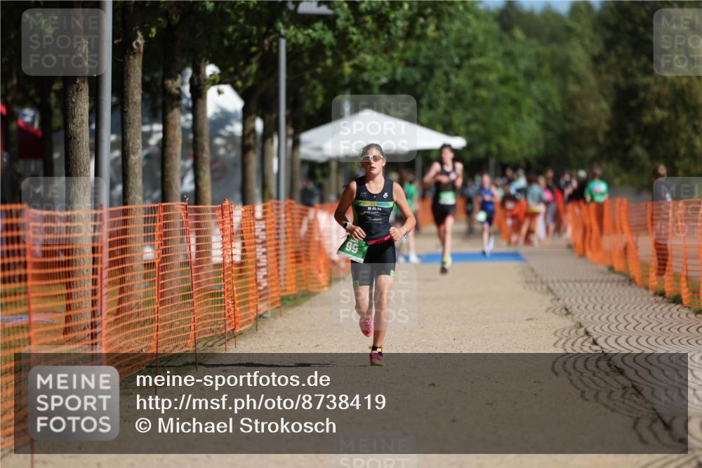07.09.2025 - 19. Norderstedt Triathlon Michael Strokosch http://msf.ph/oto/8738419 07.09.2025 10:54:37 Laufen 99, 1137 meine-sportfotos.de