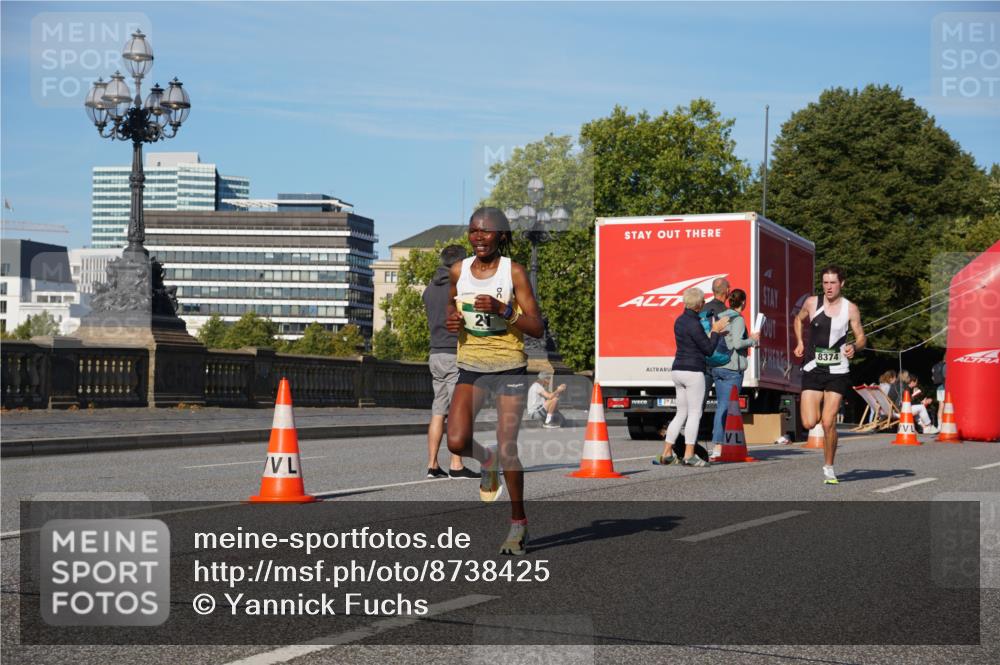07.09.2025 - BARMER Alsterlauf Yannick Fuchs http://msf.ph/oto/8738425 07.09.2025 09:25:42 Laufen 2, 8374 meine-sportfotos.de