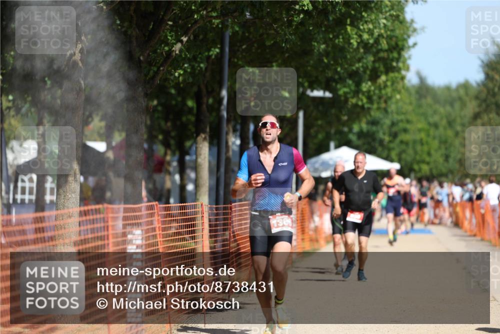 07.09.2025 - 19. Norderstedt Triathlon Michael Strokosch http://msf.ph/oto/8738431 07.09.2025 12:29:15 Laufen 835, 1217, 1306, 1379 meine-sportfotos.de