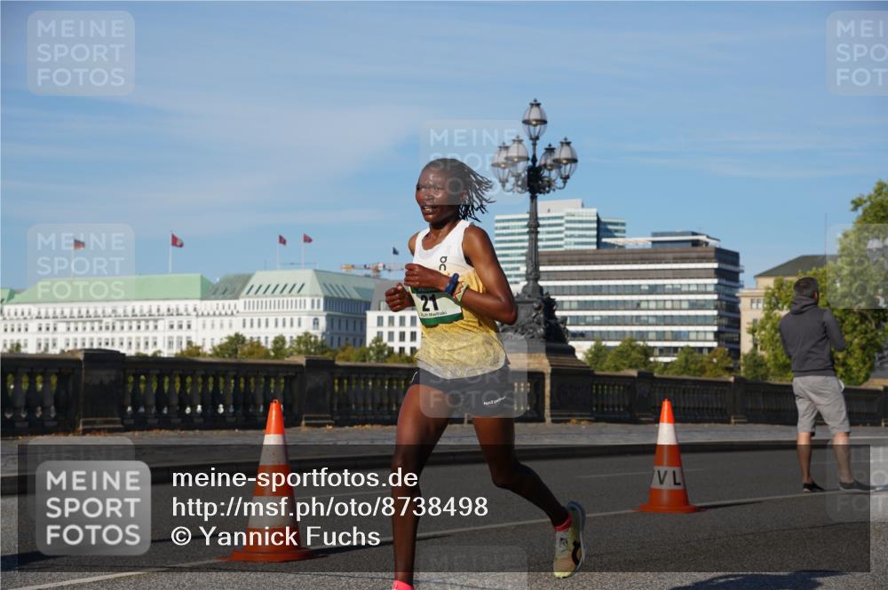 07.09.2025 - BARMER Alsterlauf Yannick Fuchs http://msf.ph/oto/8738498 07.09.2025 09:25:42 Laufen 21, 2 meine-sportfotos.de