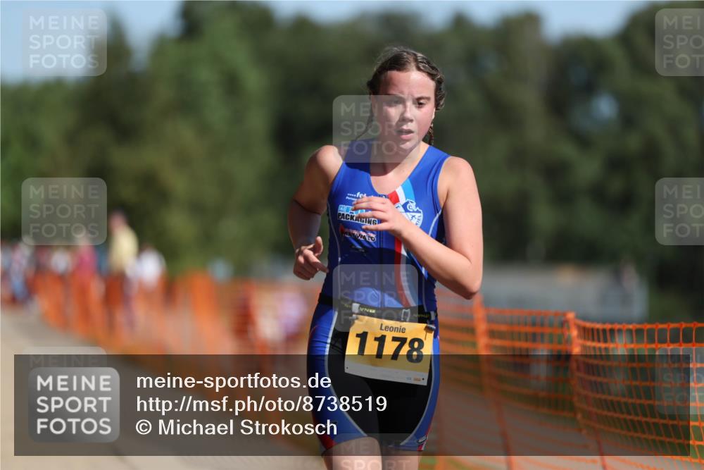 07.09.2025 - 19. Norderstedt Triathlon Michael Strokosch http://msf.ph/oto/8738519 07.09.2025 11:50:04 Laufen 1178, 1323 meine-sportfotos.de