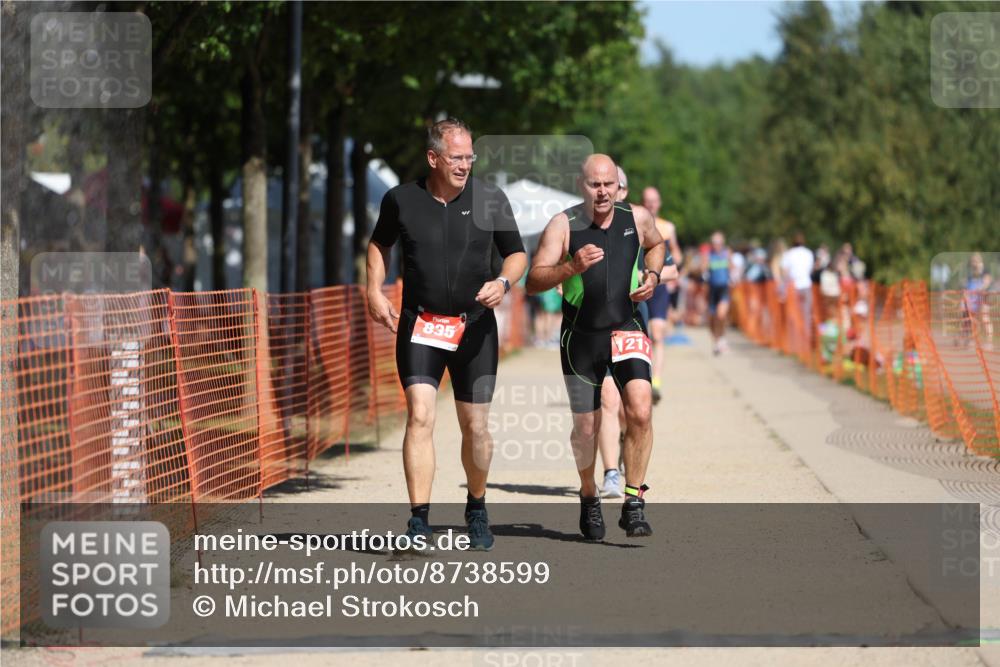 07.09.2025 - 19. Norderstedt Triathlon Michael Strokosch http://msf.ph/oto/8738599 07.09.2025 12:29:20 Laufen 756, 818, 835, 1217, 1306, 1379 meine-sportfotos.de