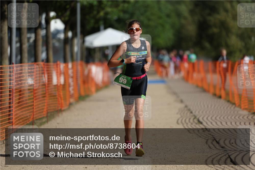 07.09.2025 - 19. Norderstedt Triathlon Michael Strokosch http://msf.ph/oto/8738604 07.09.2025 10:54:40 Laufen 99, 678, 1137 meine-sportfotos.de