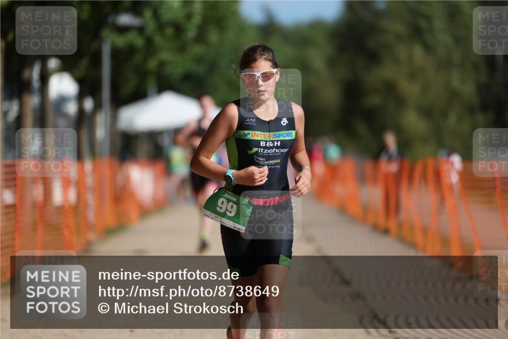 07.09.2025 - 19. Norderstedt Triathlon Michael Strokosch http://msf.ph/oto/8738649 07.09.2025 10:54:42 Laufen 99, 678 meine-sportfotos.de