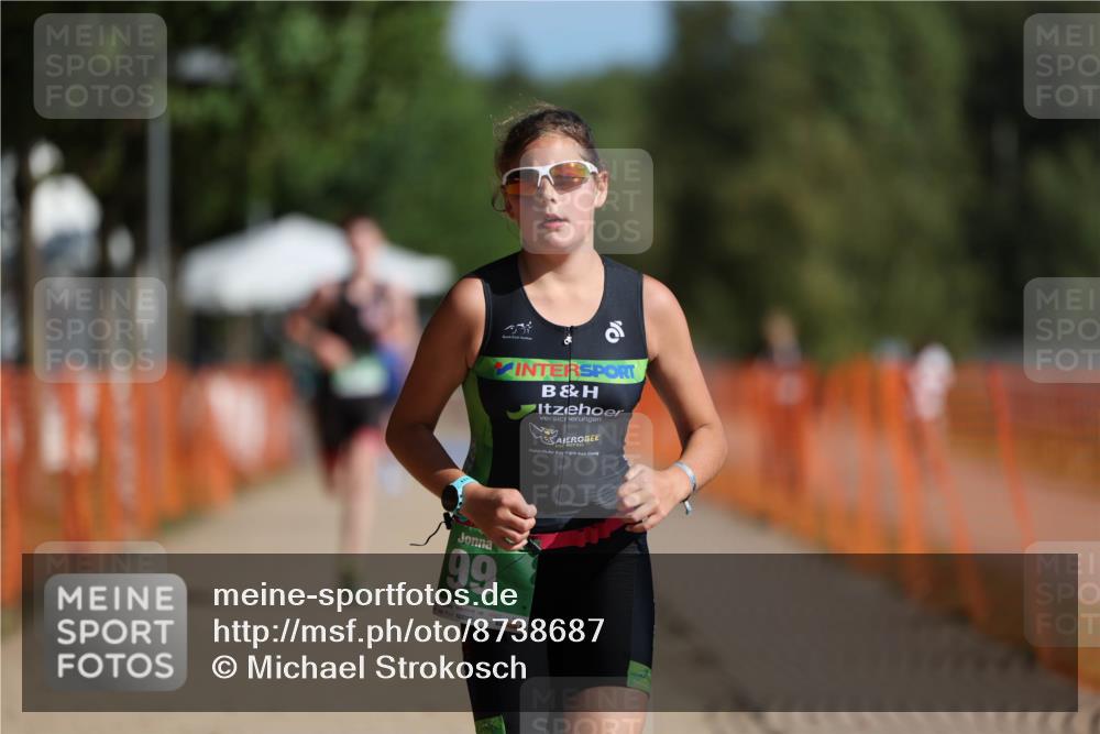 07.09.2025 - 19. Norderstedt Triathlon Michael Strokosch http://msf.ph/oto/8738687 07.09.2025 10:54:43 Laufen 99, 678 meine-sportfotos.de