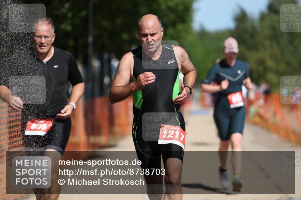 07.09.2025 - 19. Norderstedt Triathlon Michael Strokosch http://msf.ph/oto/8738703 07.09.2025 12:29:22 Laufen 756, 818, 835, 1217, 1379 meine-sportfotos.de