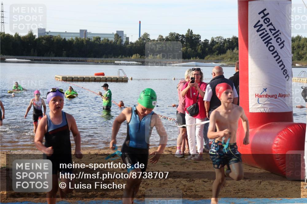 07.09.2025 - 19. Norderstedt Triathlon Luisa Fischer http://msf.ph/oto/8738707 07.09.2025 09:03:44 Schwimmen 2, 8, 13, 19, 28, 34, 35, 38, 48 meine-sportfotos.de