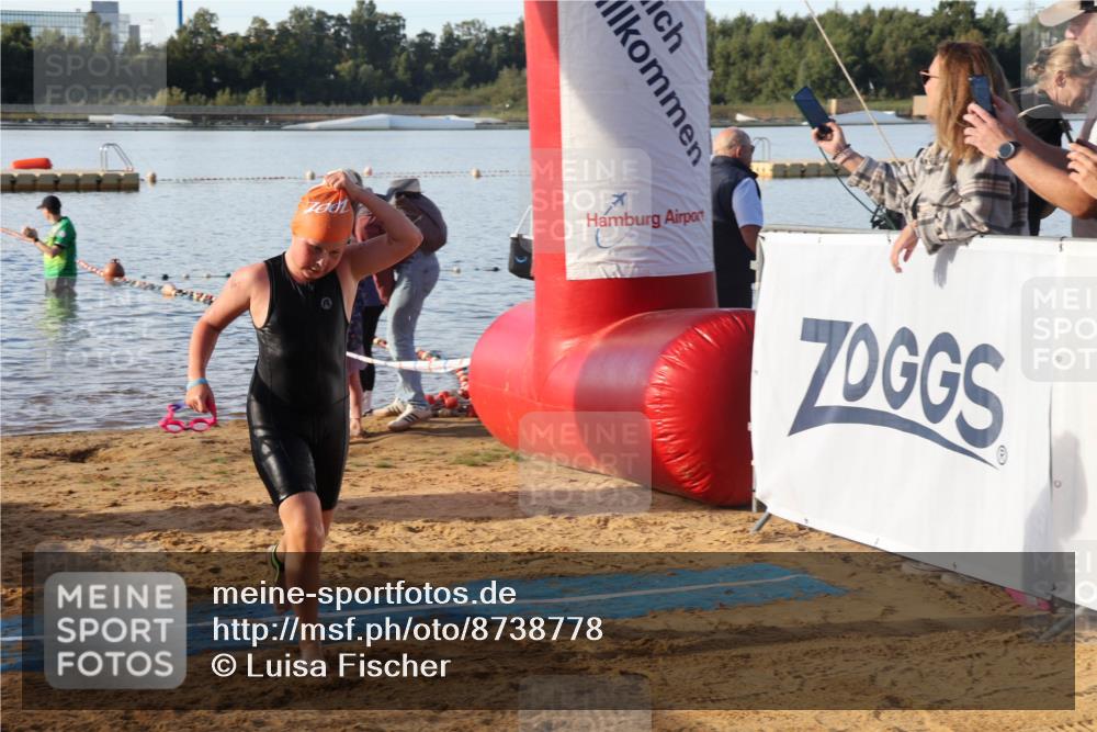 07.09.2025 - 19. Norderstedt Triathlon Luisa Fischer http://msf.ph/oto/8738778 07.09.2025 09:03:50 Schwimmen 2, 8, 13, 28, 35, 38, 48 meine-sportfotos.de