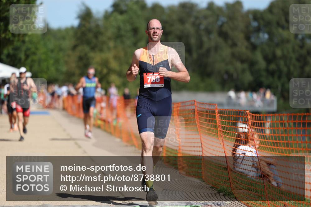 07.09.2025 - 19. Norderstedt Triathlon Michael Strokosch http://msf.ph/oto/8738801 07.09.2025 12:29:27 Laufen 186, 756, 791, 802, 818 meine-sportfotos.de