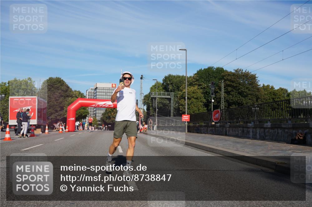 07.09.2025 - BARMER Alsterlauf Yannick Fuchs http://msf.ph/oto/8738847 07.09.2025 09:25:50 Laufen  meine-sportfotos.de