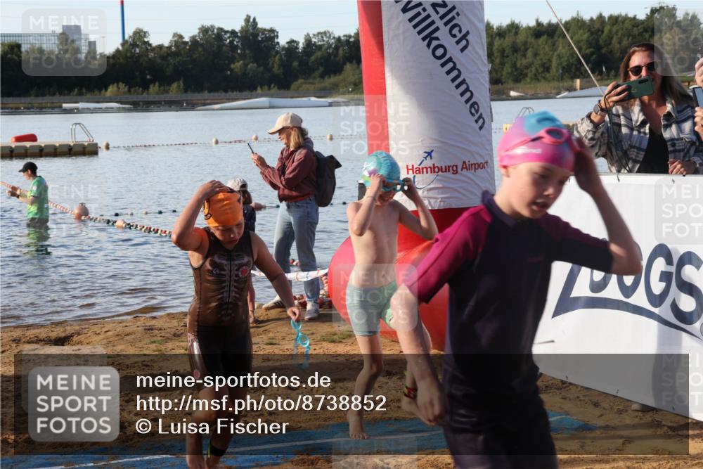 07.09.2025 - 19. Norderstedt Triathlon Luisa Fischer http://msf.ph/oto/8738852 07.09.2025 09:03:58 Schwimmen 10, 18, 20, 28, 35 meine-sportfotos.de