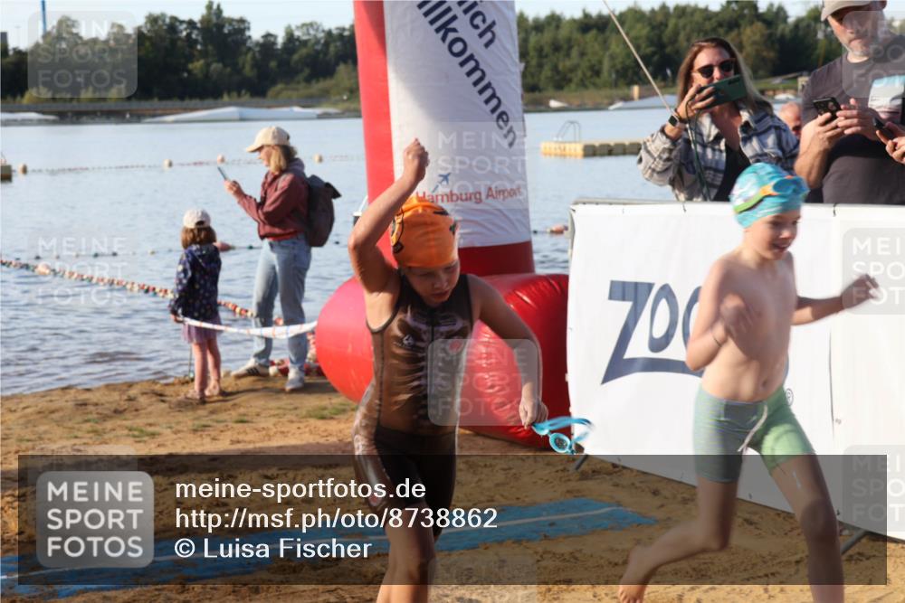 07.09.2025 - 19. Norderstedt Triathlon Luisa Fischer http://msf.ph/oto/8738862 07.09.2025 09:03:59 Schwimmen 10, 18, 20, 28, 35 meine-sportfotos.de
