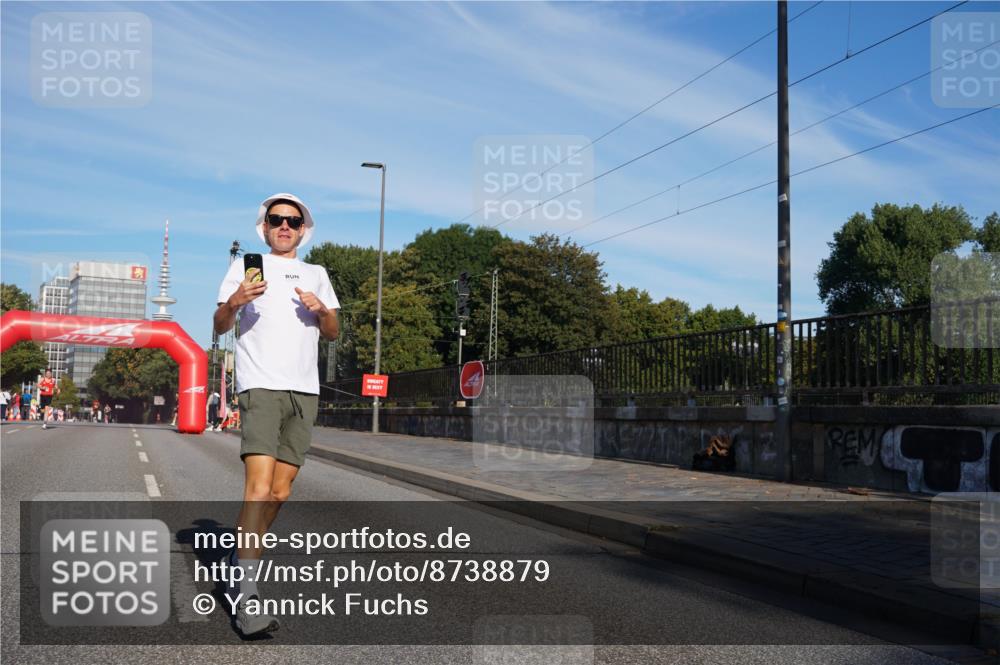 07.09.2025 - BARMER Alsterlauf Yannick Fuchs http://msf.ph/oto/8738879 07.09.2025 09:25:50 Laufen  meine-sportfotos.de