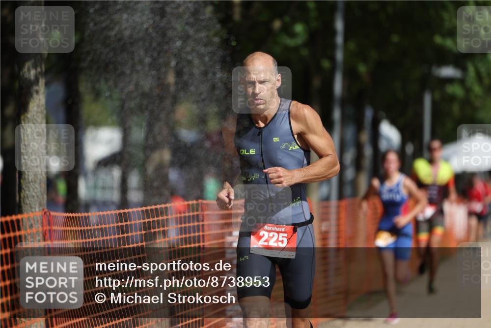 07.09.2025 - 19. Norderstedt Triathlon Michael Strokosch http://msf.ph/oto/8738953 07.09.2025 11:50:41 Laufen 225, 1185, 1335 meine-sportfotos.de