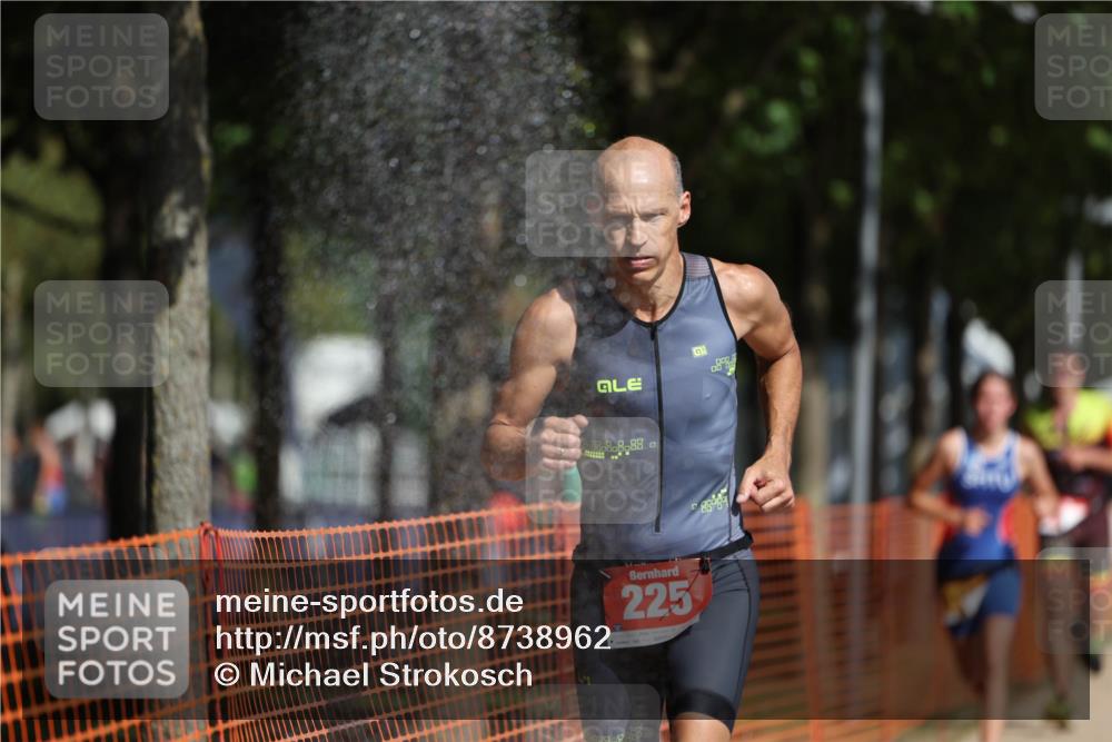 07.09.2025 - 19. Norderstedt Triathlon Michael Strokosch http://msf.ph/oto/8738962 07.09.2025 11:50:42 Laufen 225, 1185, 1335 meine-sportfotos.de