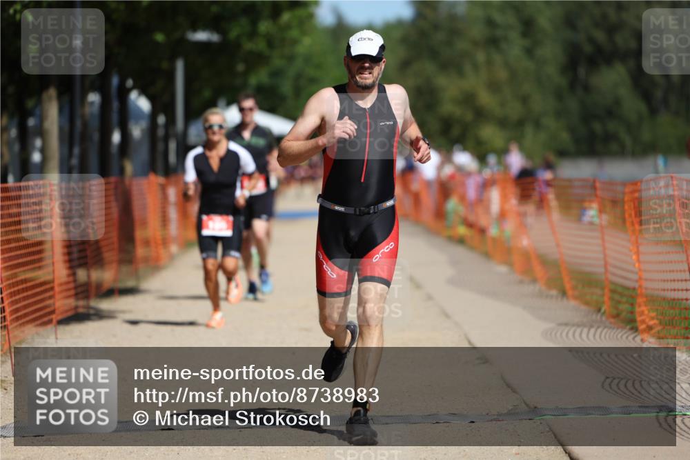 07.09.2025 - 19. Norderstedt Triathlon Michael Strokosch http://msf.ph/oto/8738983 07.09.2025 12:29:32 Laufen 186, 756, 791, 802, 1350, 1351 meine-sportfotos.de