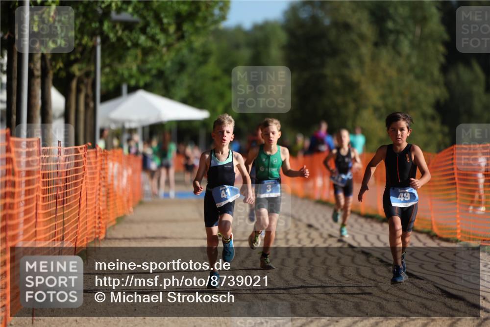 07.09.2025 - 19. Norderstedt Triathlon Michael Strokosch http://msf.ph/oto/8739021 07.09.2025 09:13:19 Laufen 3, 14, 41, 45, 49 meine-sportfotos.de