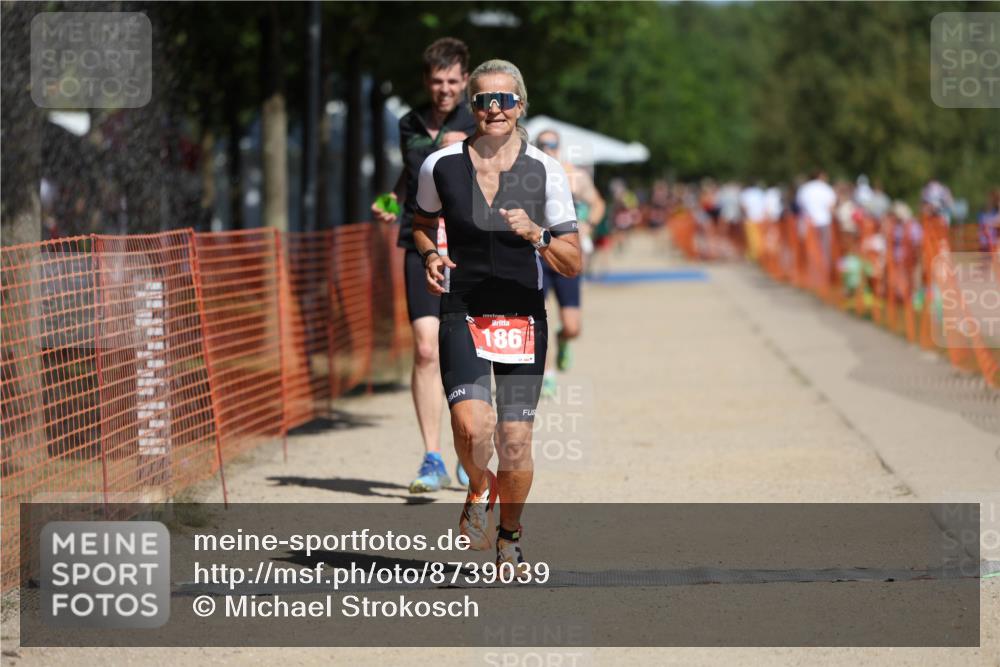 07.09.2025 - 19. Norderstedt Triathlon Michael Strokosch http://msf.ph/oto/8739039 07.09.2025 12:29:34 Laufen 186, 791, 802, 1350, 1351 meine-sportfotos.de