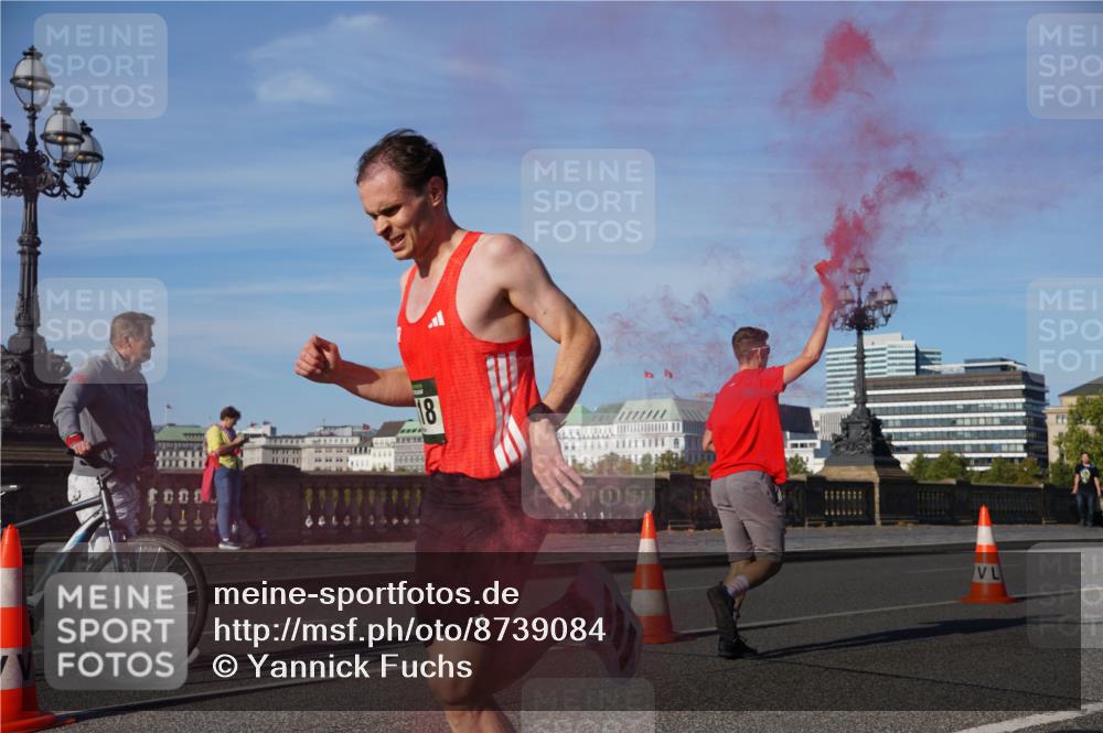 07.09.2025 - BARMER Alsterlauf Yannick Fuchs http://msf.ph/oto/8739084 07.09.2025 09:25:56 Laufen 18 meine-sportfotos.de