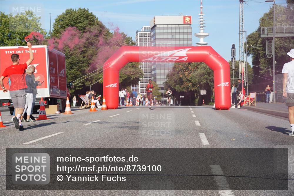 07.09.2025 - BARMER Alsterlauf Yannick Fuchs http://msf.ph/oto/8739100 07.09.2025 09:25:59 Laufen  meine-sportfotos.de