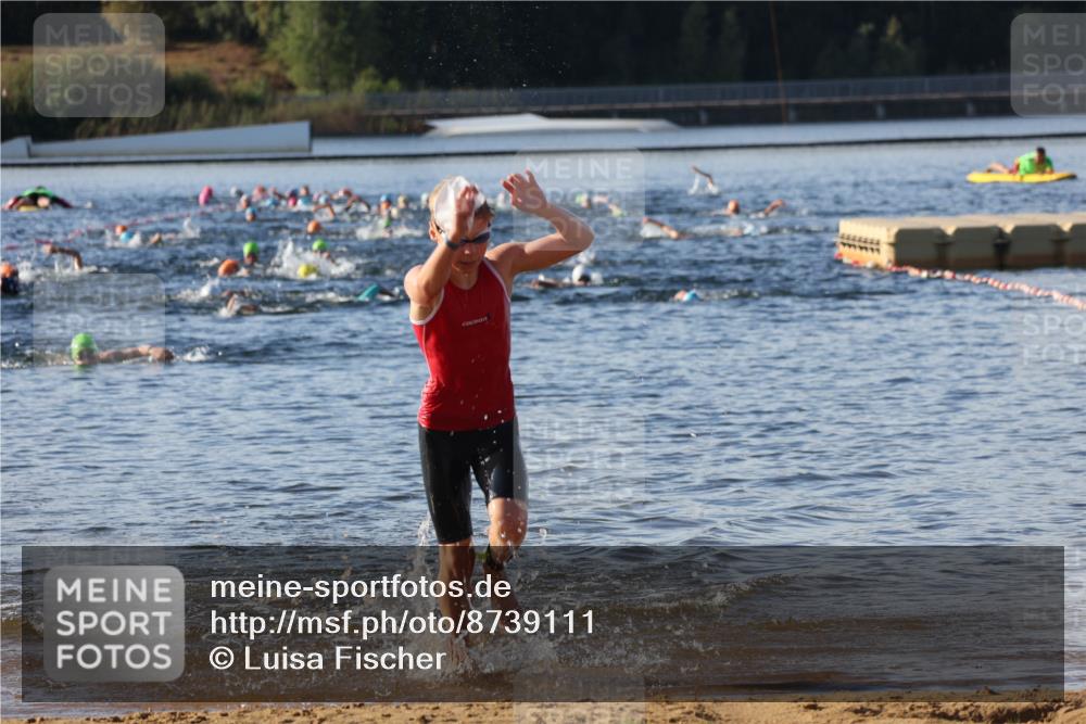 07.09.2025 - 19. Norderstedt Triathlon Luisa Fischer http://msf.ph/oto/8739111 07.09.2025 09:28:40 Schwimmen 553, 557, 583 meine-sportfotos.de