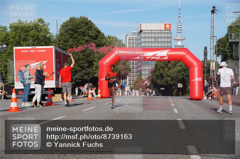 07.09.2025 - BARMER Alsterlauf Yannick Fuchs http://msf.ph/oto/8739163 07.09.2025 09:26:02 Laufen  meine-sportfotos.de
