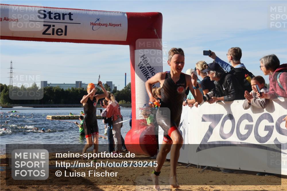 07.09.2025 - 19. Norderstedt Triathlon Luisa Fischer http://msf.ph/oto/8739245 07.09.2025 09:29:12 Schwimmen 586, 594, 600 meine-sportfotos.de