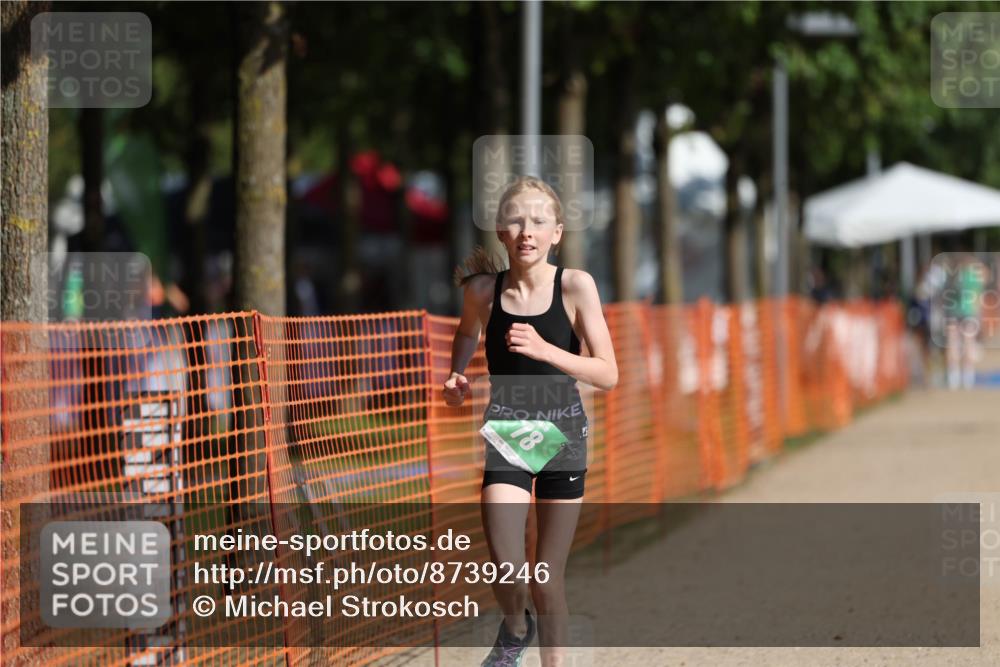 07.09.2025 - 19. Norderstedt Triathlon Michael Strokosch http://msf.ph/oto/8739246 07.09.2025 10:54:59 Laufen 78, 676 meine-sportfotos.de