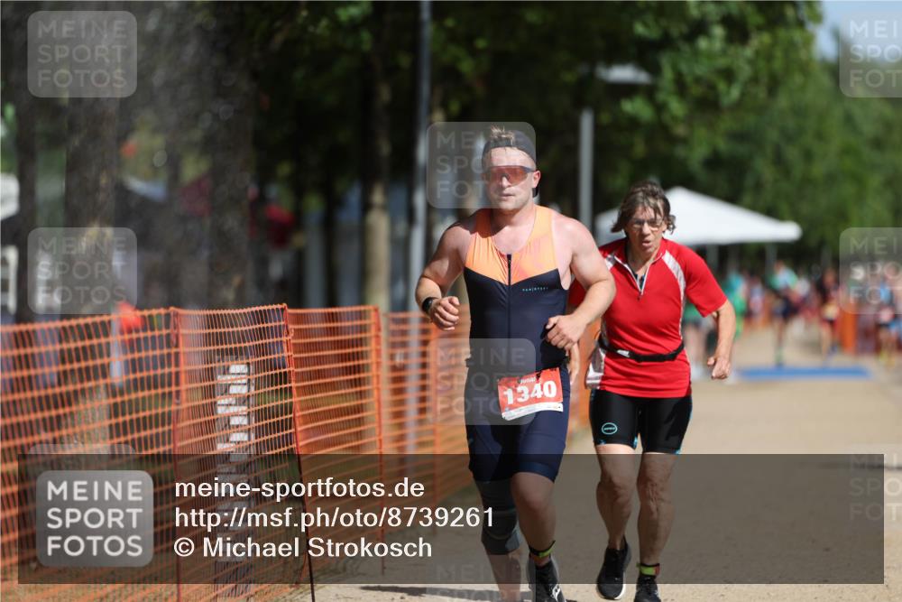 07.09.2025 - 19. Norderstedt Triathlon Michael Strokosch http://msf.ph/oto/8739261 07.09.2025 11:50:55 Laufen 787, 1229, 1340 meine-sportfotos.de