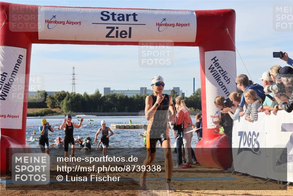 07.09.2025 - 19. Norderstedt Triathlon Luisa Fischer http://msf.ph/oto/8739338 07.09.2025 09:29:21 Schwimmen 562, 570, 586, 594, 604, 606, 613 meine-sportfotos.de