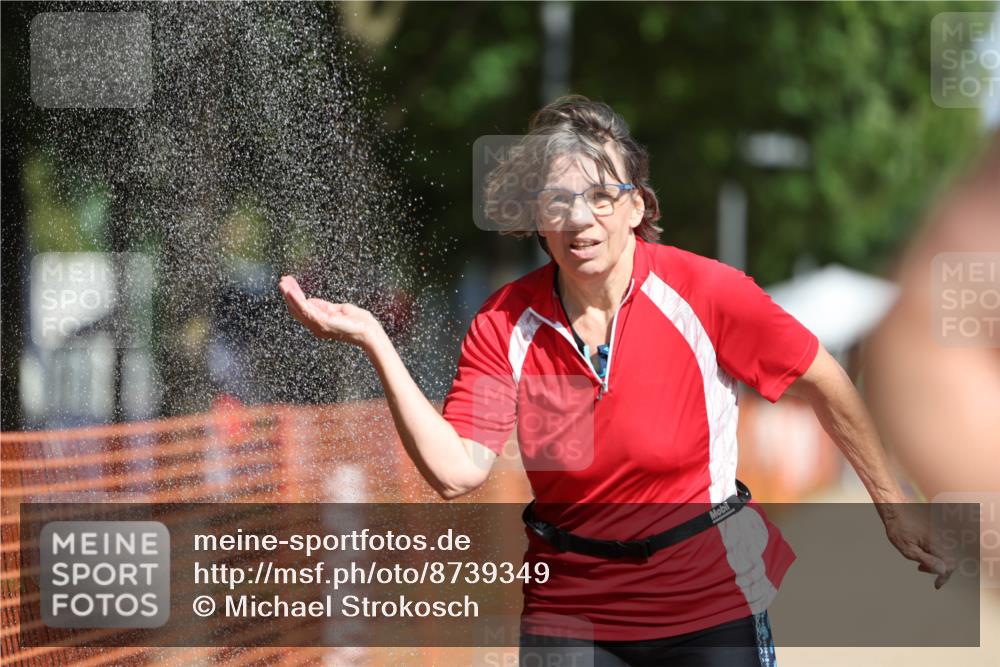 07.09.2025 - 19. Norderstedt Triathlon Michael Strokosch http://msf.ph/oto/8739349 07.09.2025 11:50:59 Laufen 787, 1229, 1340 meine-sportfotos.de