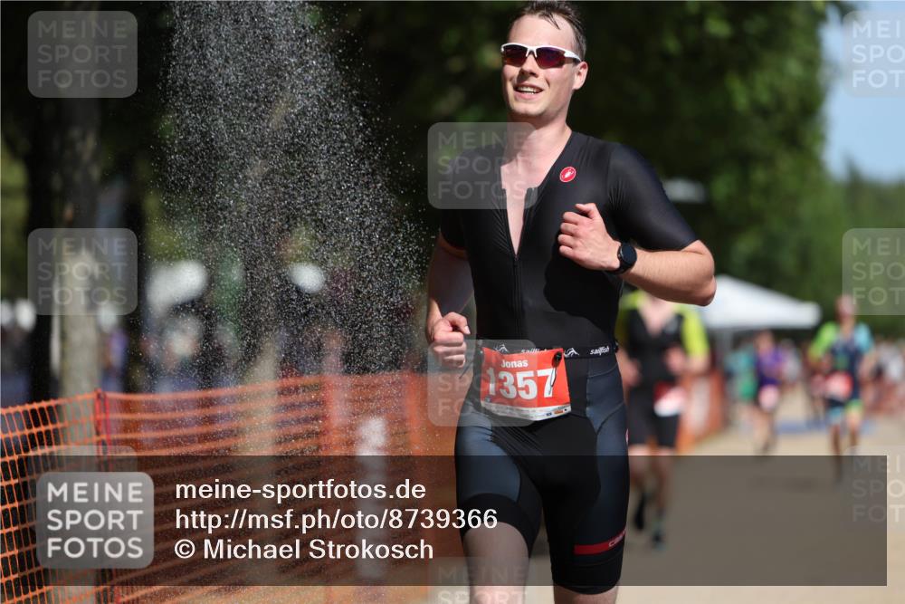 07.09.2025 - 19. Norderstedt Triathlon Michael Strokosch http://msf.ph/oto/8739366 07.09.2025 12:30:00 Laufen 261, 279, 1357 meine-sportfotos.de